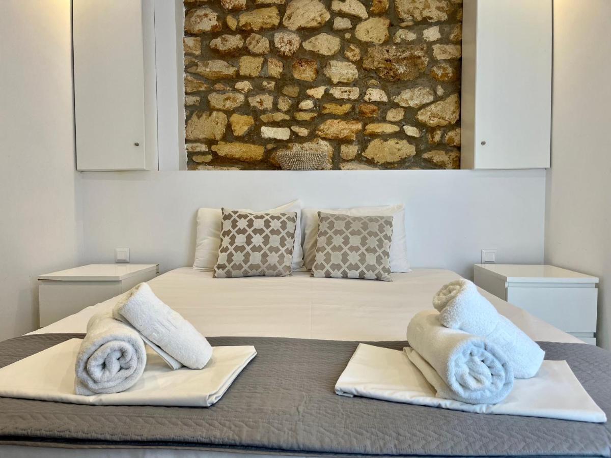 The Beach House - Apartments & Studios (Adults Only) Afytos Bagian luar foto