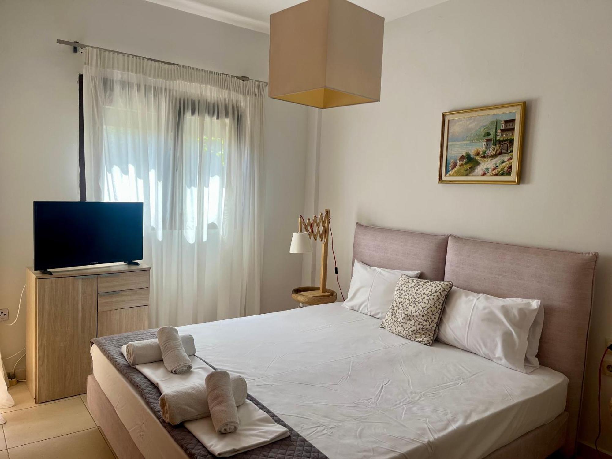 The Beach House - Apartments & Studios (Adults Only) Afytos Bagian luar foto